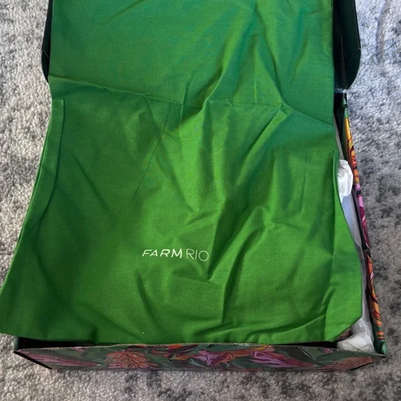 NWT FARM Rio Scarf Espadrilles Size: 8.5 New with box - Picture 3 of 11